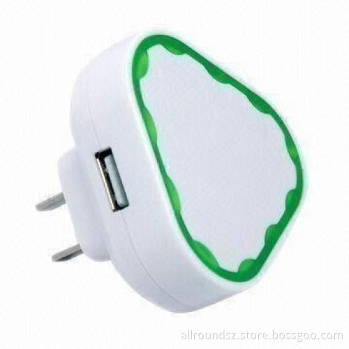 Mobile Phone Travel Charger for Apple's iPhone 3, 4G with USB